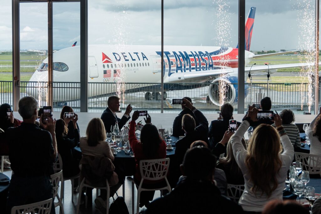 Delta A350 livery