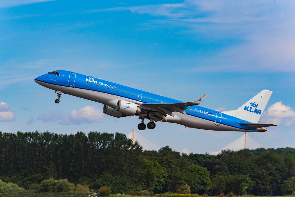 Edinburgh,,Scotland,-,Jun,01,,2022:,Departing,Klm,Royal,Dutch
