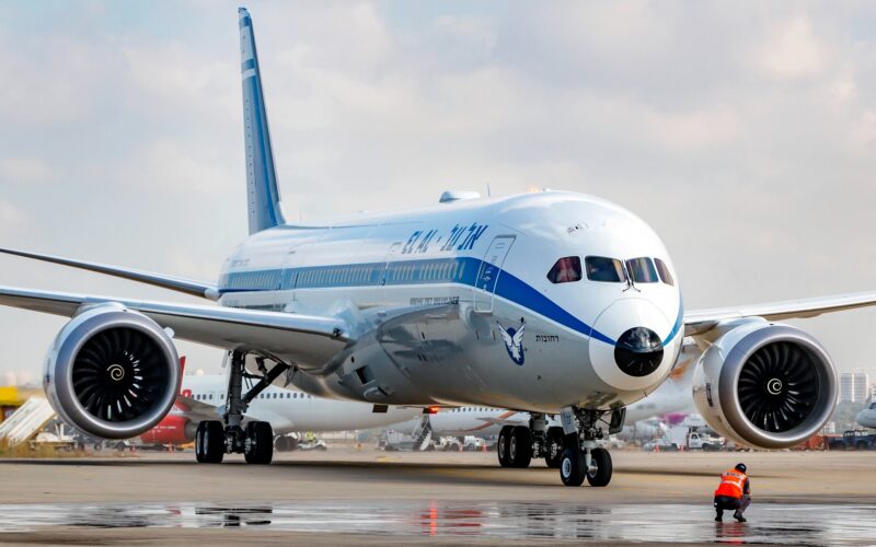 El Al and AerCap signed agreement for the airline to lease two Boeing 787-9s