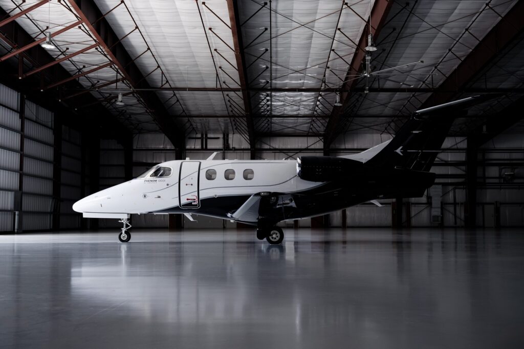 Embraer Phenom 100EX private jet Embraer Phenom 100EX private jet