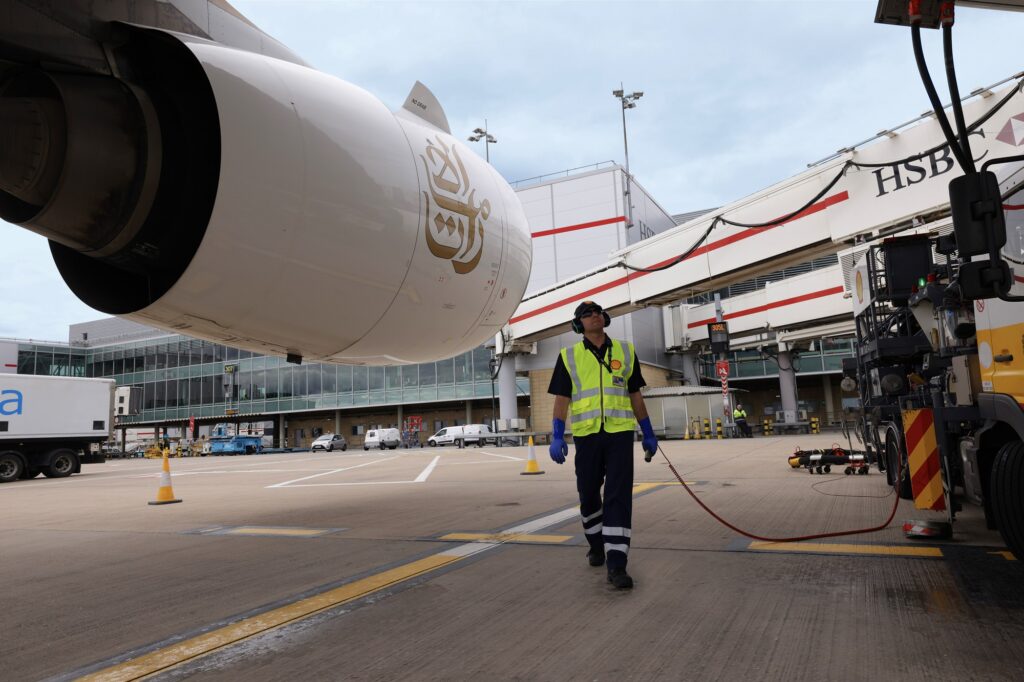 Emirates SAF Heathrow