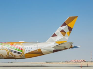 Emirates and Etihad Airways signed their first interline agreement, aiming to boost tourism to the UAE