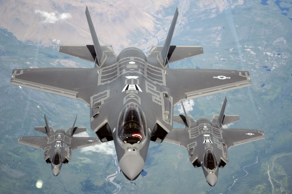 F 35A fifth generation fighters flying in formation F-35A fifth-generation fighters flying in formation