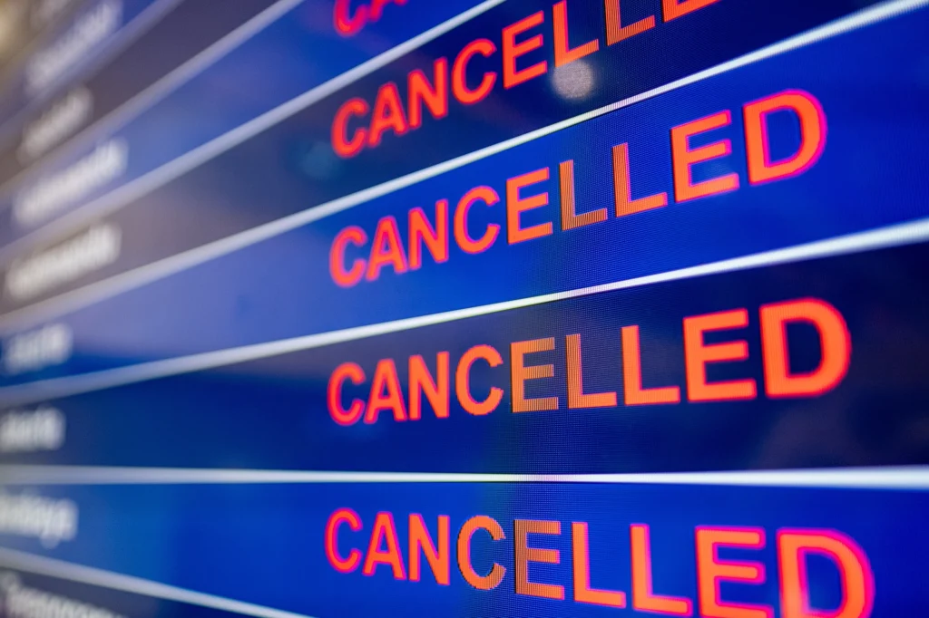 Flights canceled to Israel Flights canceled to Israel