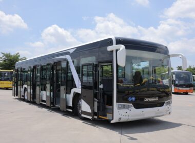 Fully Electric Airport Apron Busses Help Reach European Green Deal Targets