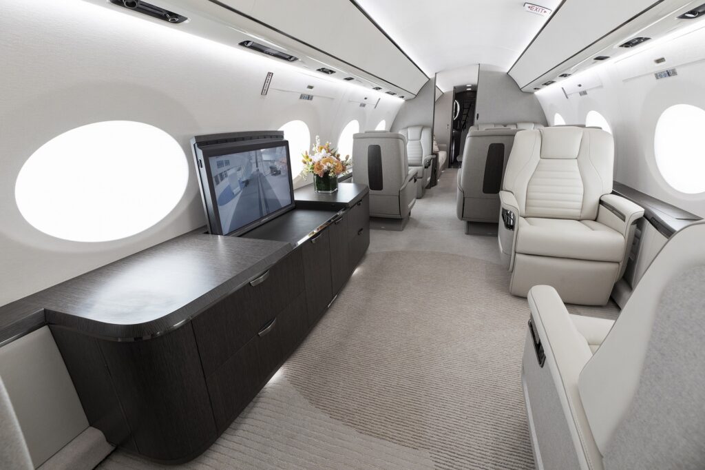 Gulfstream G700 interior