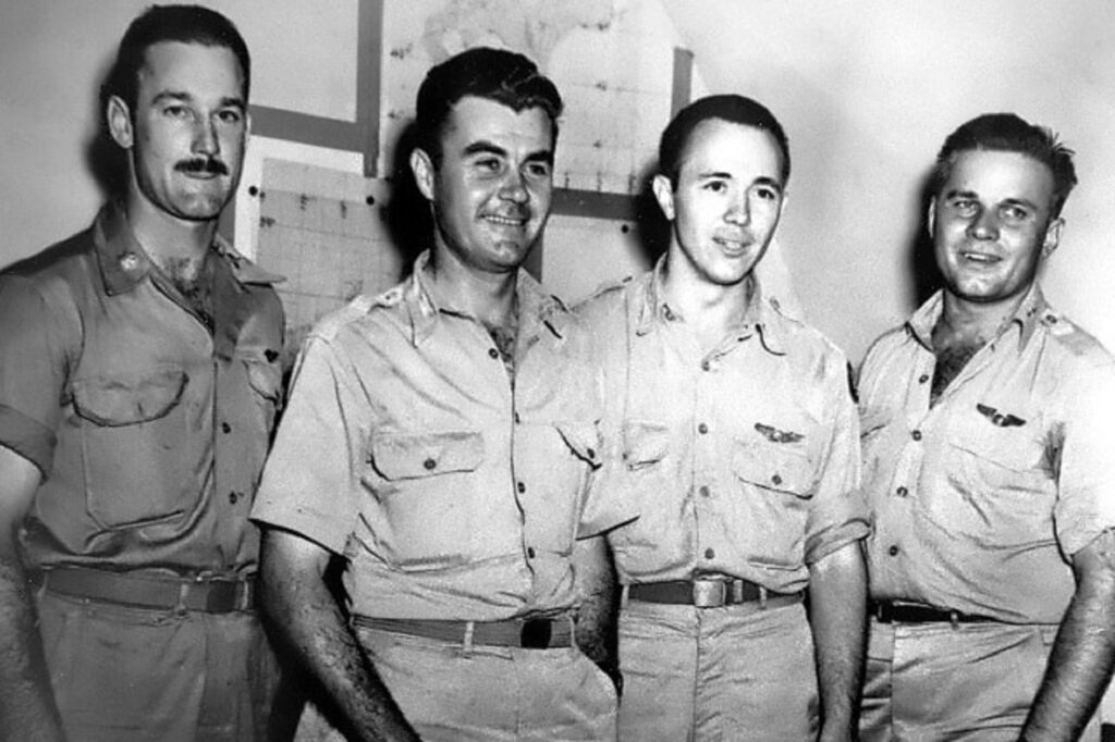 Hiroshima atomic bomb crew Paul Tibbets