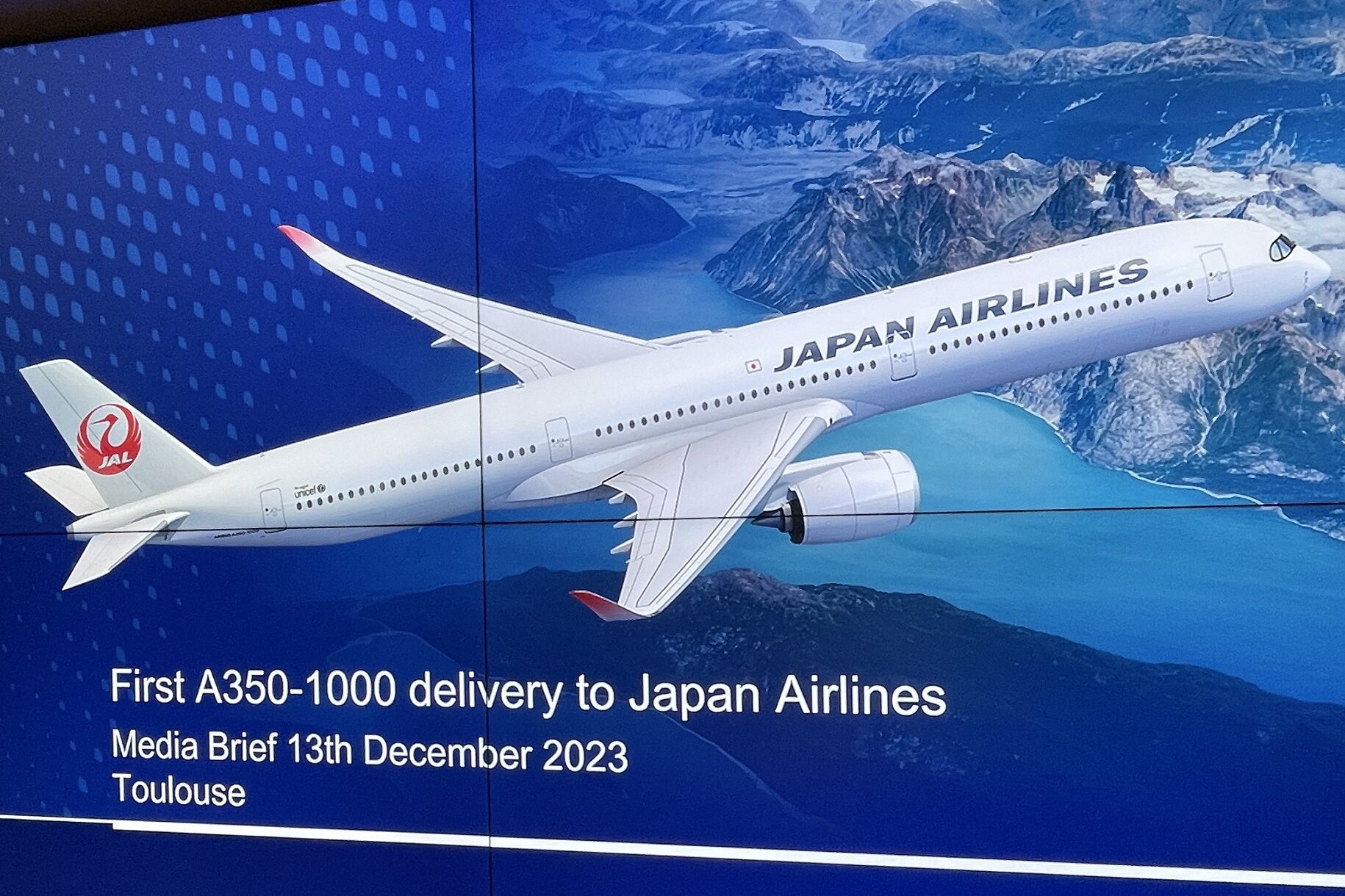 JAPAN AIRLINES AIRBUS A350-1000 1:200 1:200 Aviation200 Japan