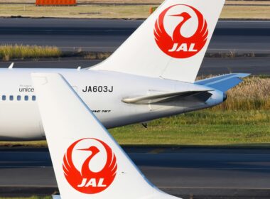 Japan Airlines and Boeing finalized an agreement for 21 Boeing 737 MAX aircraft