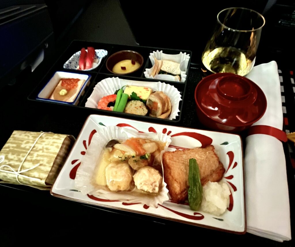 Japan Airlines business class food from Haneda to Manila