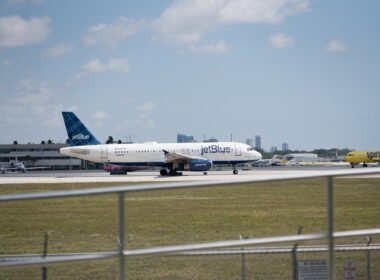 Following the lawsuit against the JetBlue and Spirit Airlines merger, which other airline mergers has the DOJ blocked?