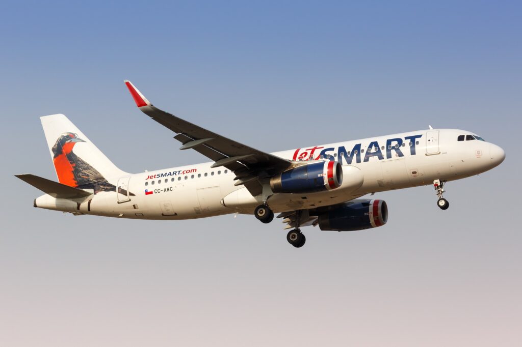While Viva Air and Avianca merger is still to be approved, JetSMART might swoop in to buy the Colombian low-cost carrier