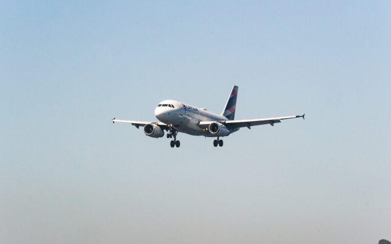 LATAM Airbus A319-132