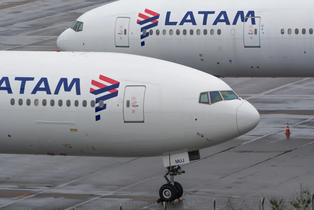 LatamBoeing777 300ParkedAtGruAirport31Oct2021 Latam,Boeing,777-300,Parked,At,Gru,Airport.,31,Oct,,2021,