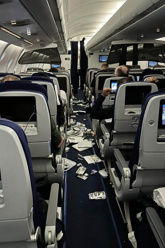 Lufthansa Airbus A330 encountered severe turbulence