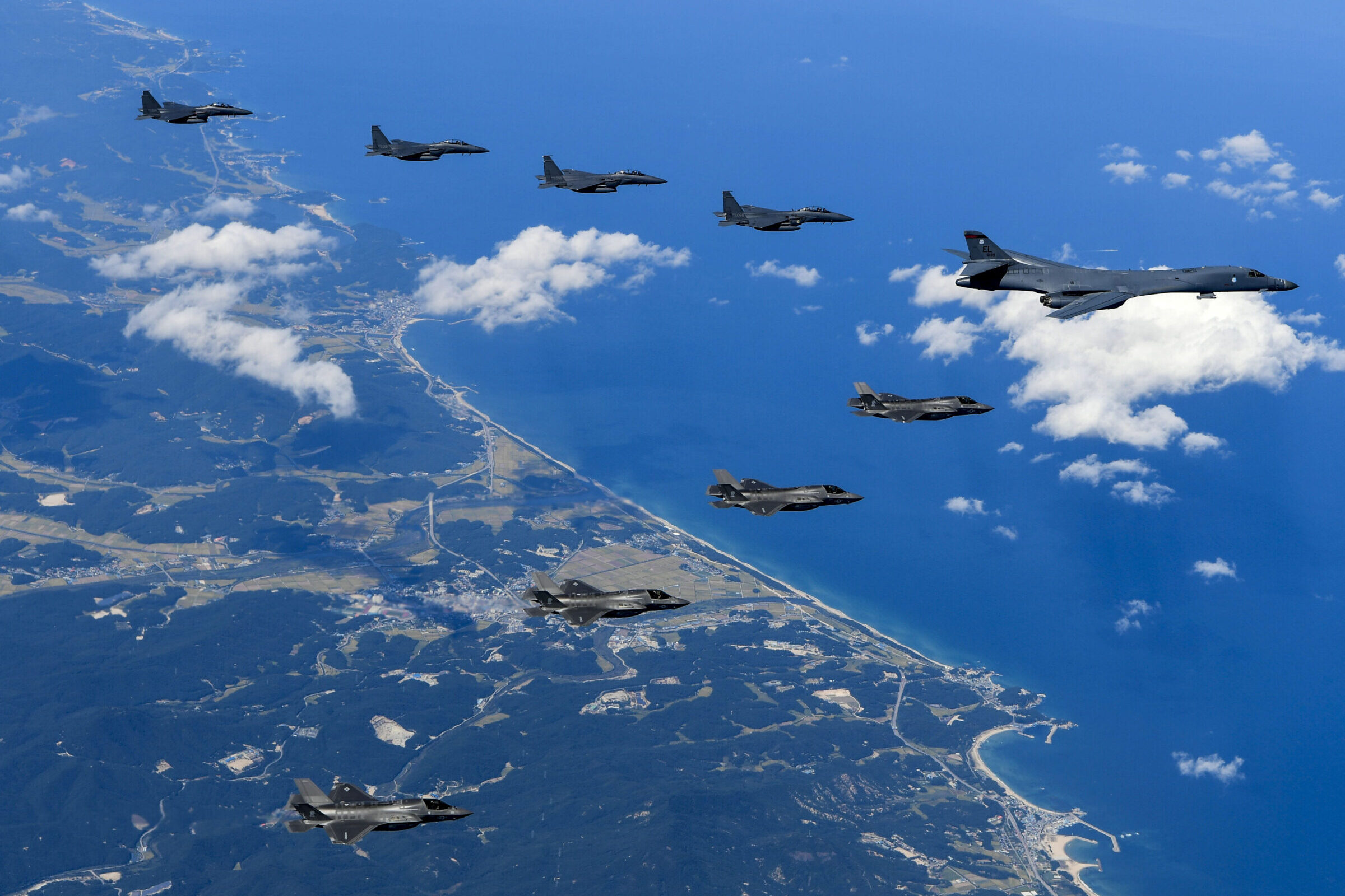 US to face 'dear price' for air espionage in North Korea