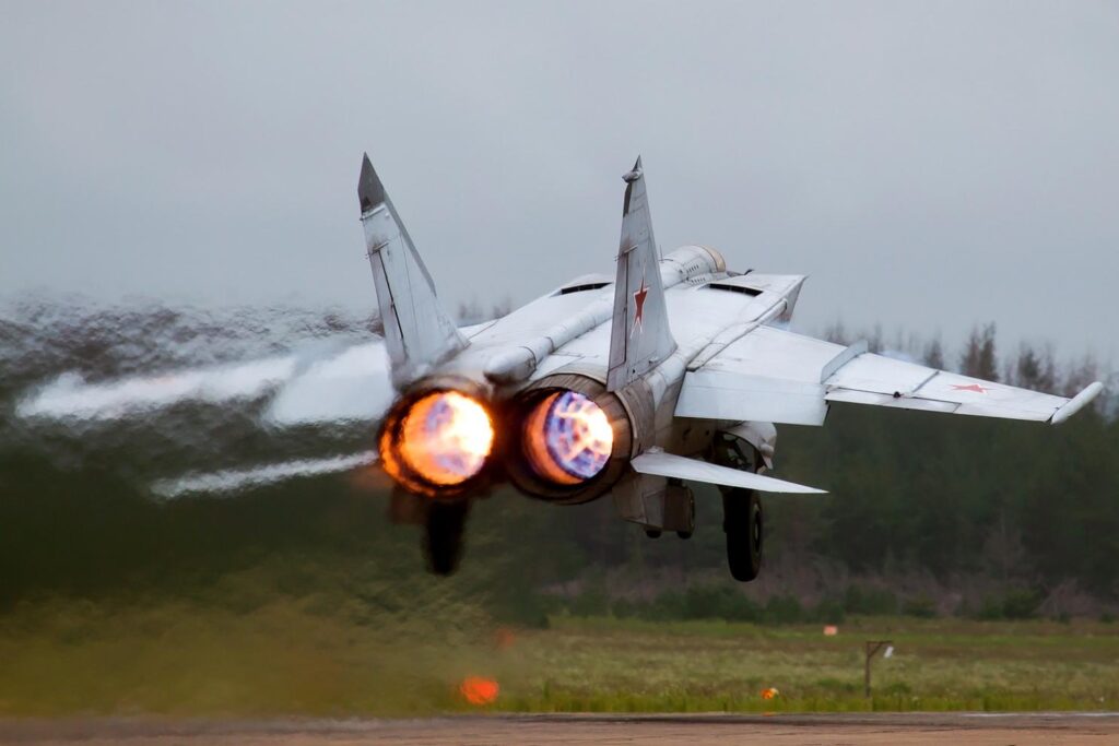 MiG 25 The Fastest Fighter Jetjpg MiG-25.-The-Fastest-Fighter-Jet.jpg