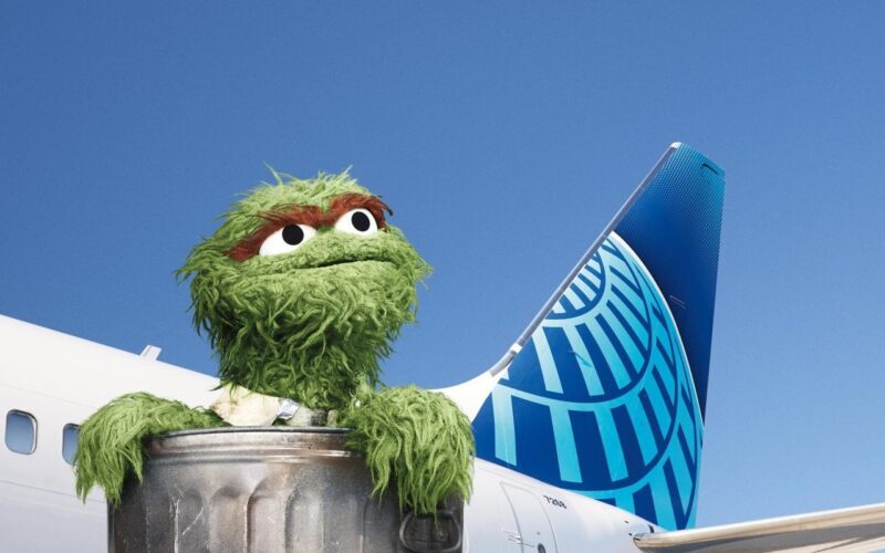 United Airlines taps into the experience of Oscar the Grouch to educate the flying public about SAF