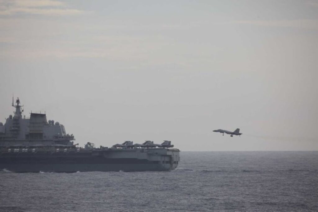 PLAN J 15 landing on Liaoning carrier