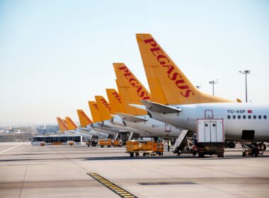 Pegasus Airlines will celebrate its 100th Airbus aircraft with a special livery