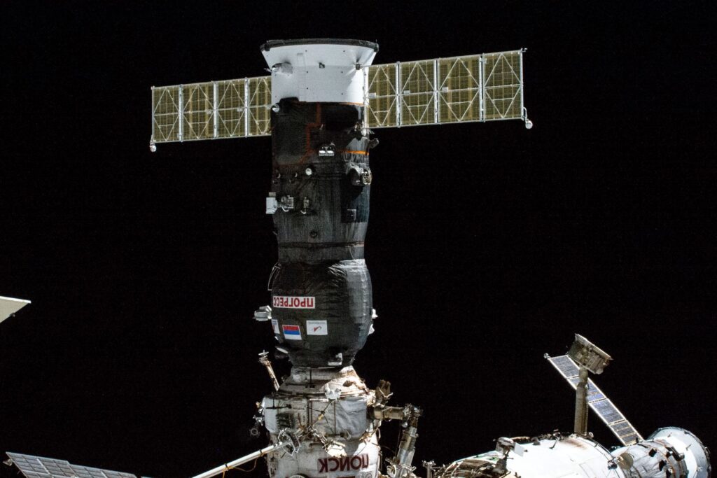 Progress 82 docked to the ISS