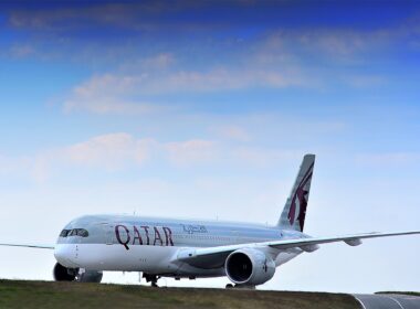 QATAR AIRWAYS Airbus A350