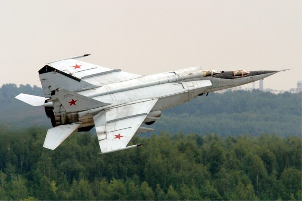 Russian Air Force MiG-25PU