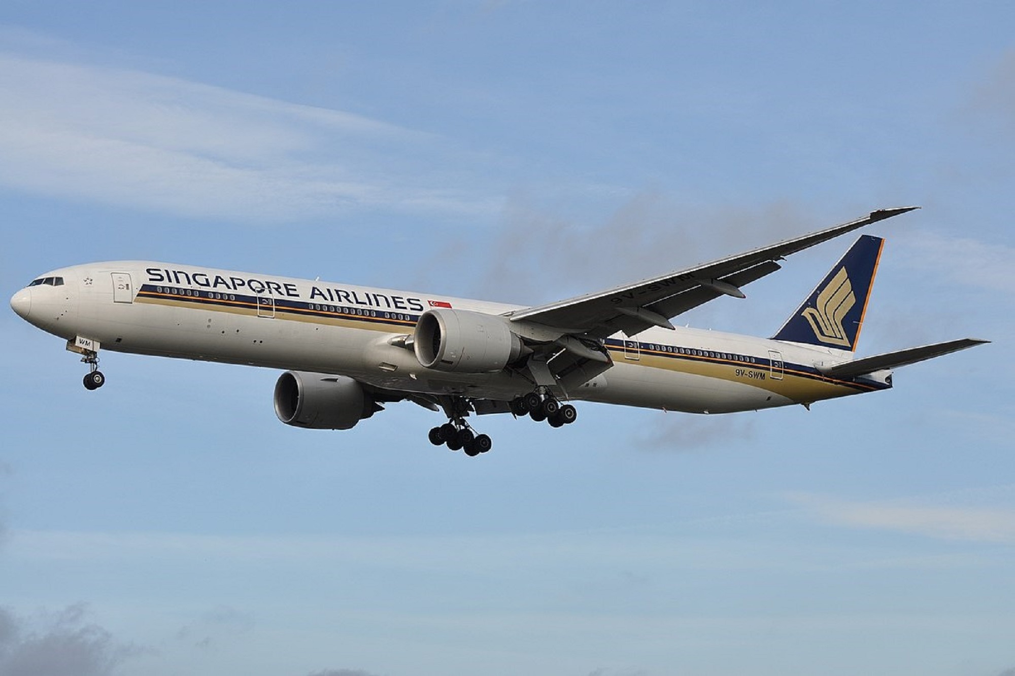 Singapore Airlines B777 312ER 9V SWM