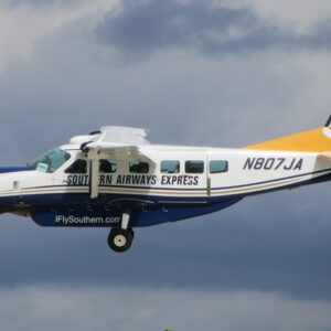FAA alleges airline used unqualified pilot on 32 flights