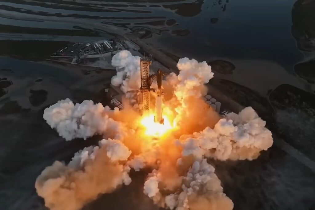Starship and Superheavy liftoff Starship and Superheavy liftoff