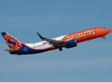 Sun Country Airlines Boeing 737-800