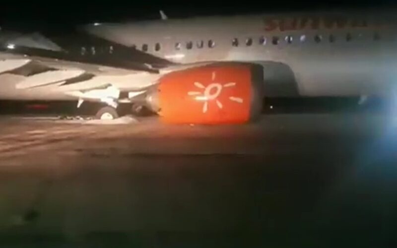 A Sunwing Boeing 737 MAX became stuck on the runway at an airport in Cuba