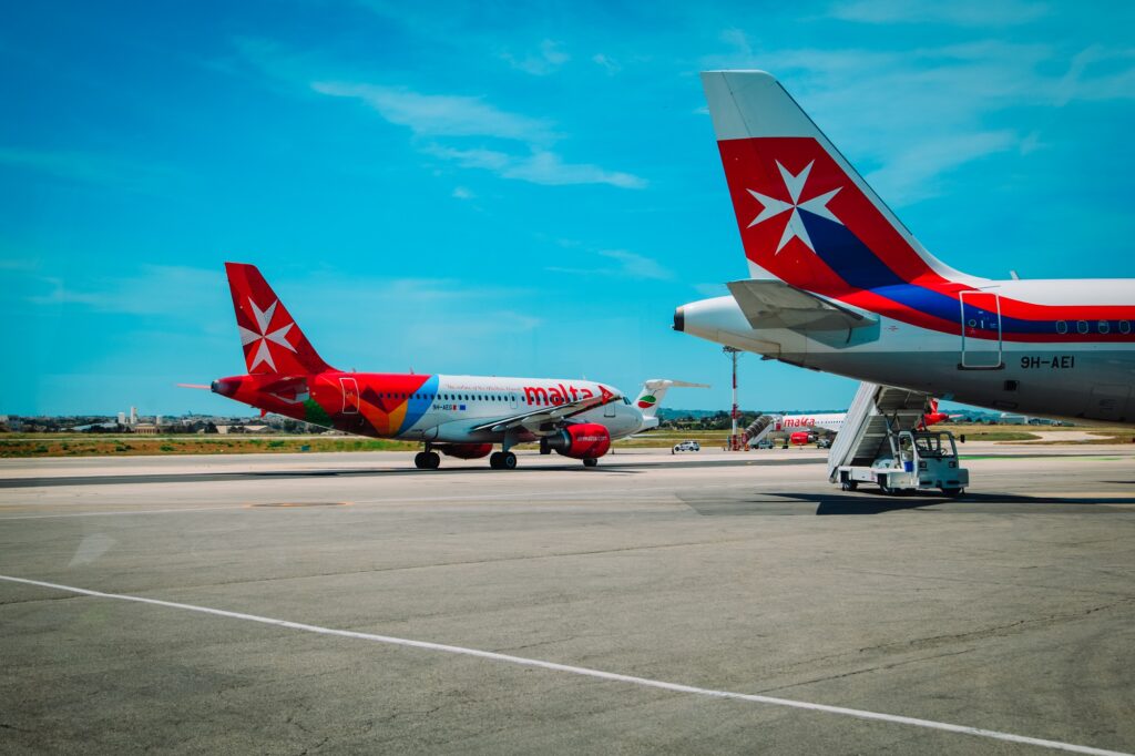 The Maltese government is looking to dissolve Air Malta and establish a new airline following the EC's disapproval of state aid that would be given to Air Malta