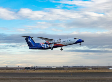 Universal Hydrogen's De Haviland Canada Dash 8-300 took off for its second flight