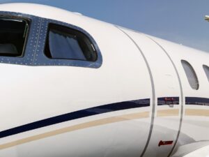 Flight diverted after pax addressed cabin crew as 'waiter' - AeroTime