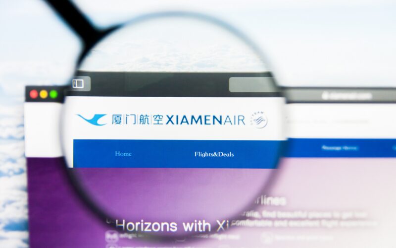 Xiamen Airlines received its first Airbus A321neo aircraft