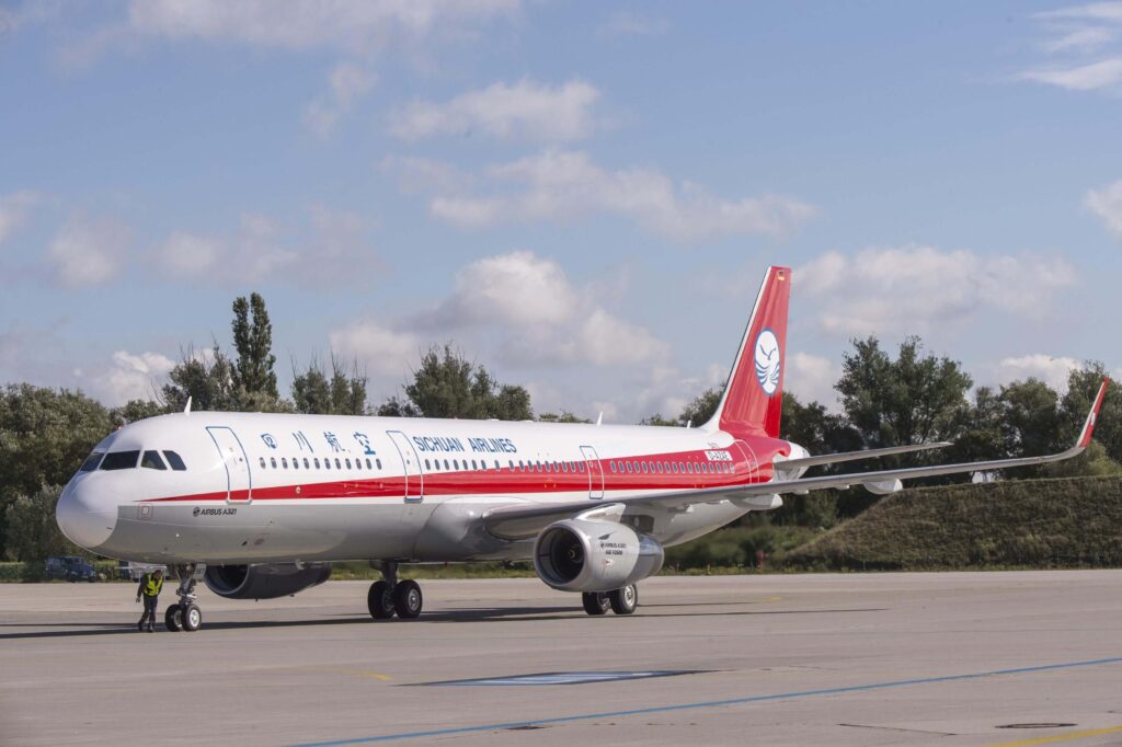 a321_sichuan_airlines.jpg