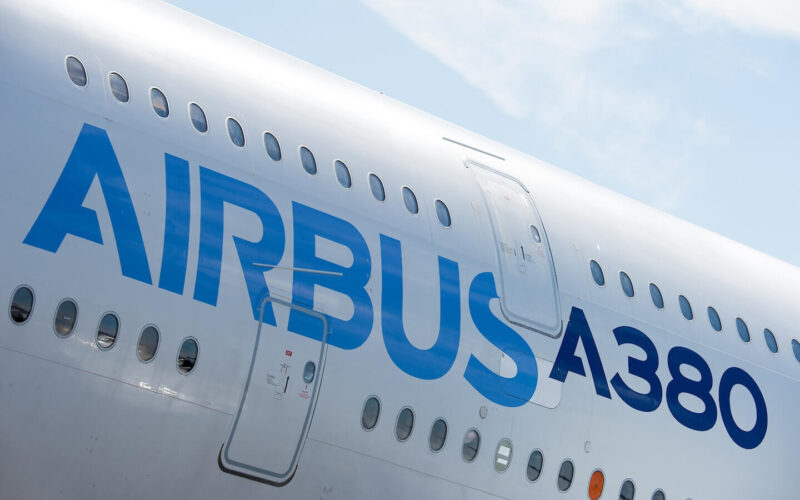 a380-airbus-details-at-farnborough-airshow-2014.jpg