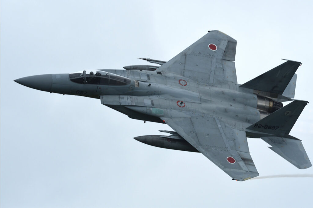 a_jasdf_f-15j_fighter_jet.jpg