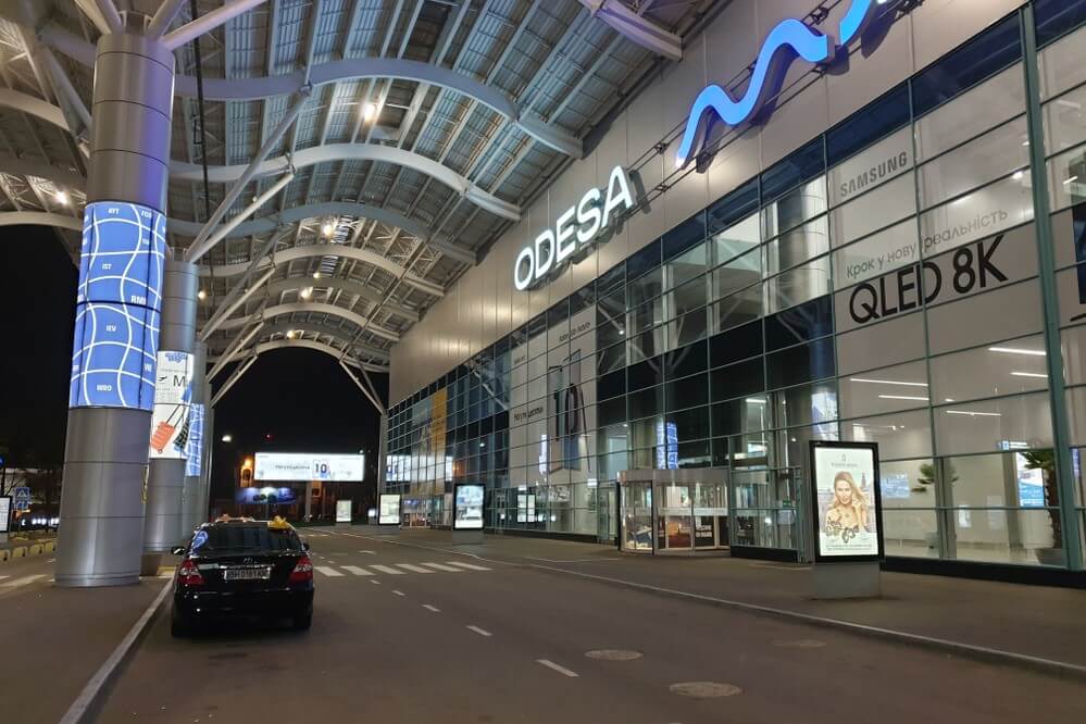 a_view_of_the_new_odessa_airport_terminal_for_domestic_and_international_flights_at_night-1.jpg