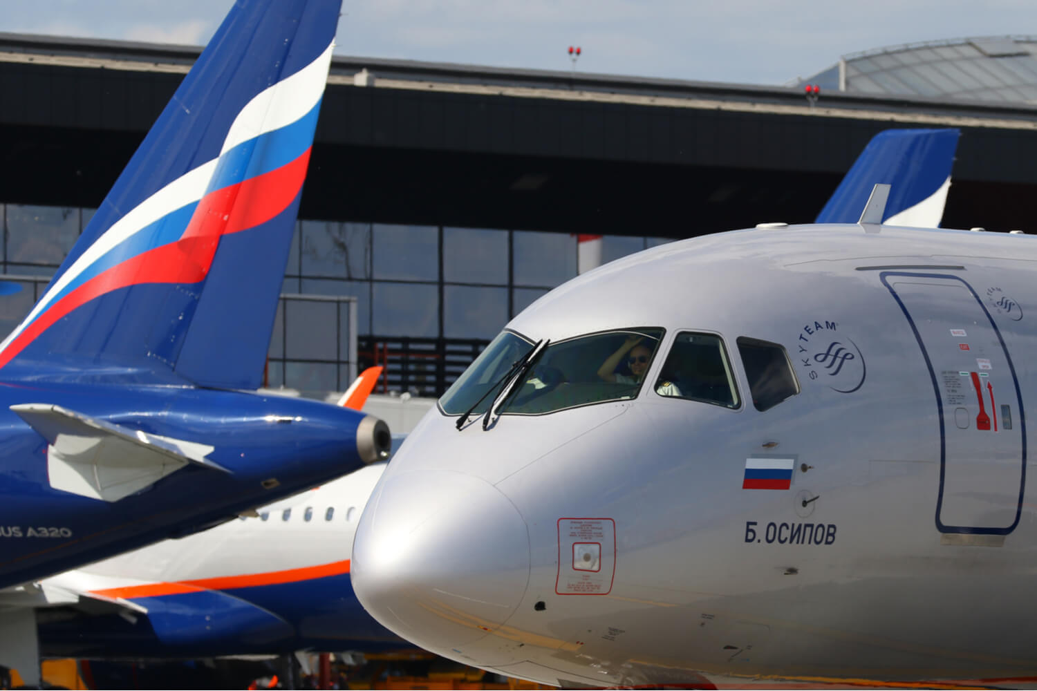 aeroflot_superjet_100_aircraft_at__sheremetyevo_international_airport-2.jpg