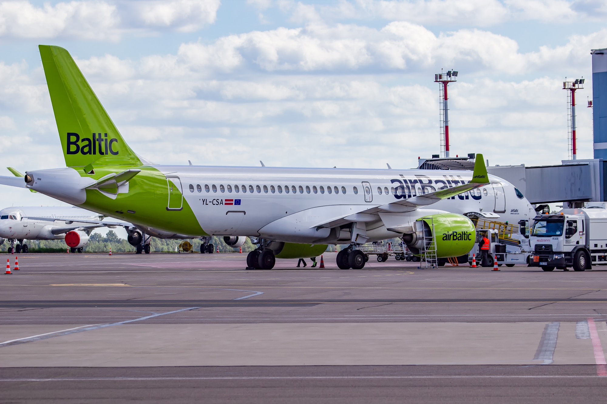 Latvian carrier airBaltic posts €6M Q3 net profit despite passenger drop