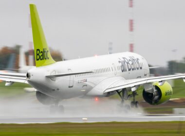 airBaltic squeezed out a profit despite all adds against it