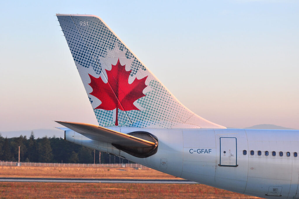 air canada tail at frankfurt airportjpg air_canada_tail_at_frankfurt_airport.jpg