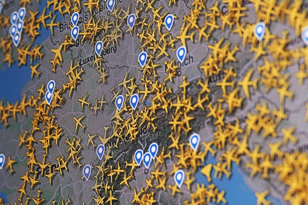 air_traffic_map_over_europe.jpg