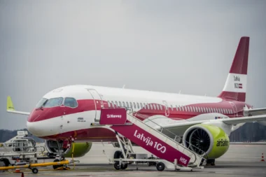 airbaltic-aircraft-1