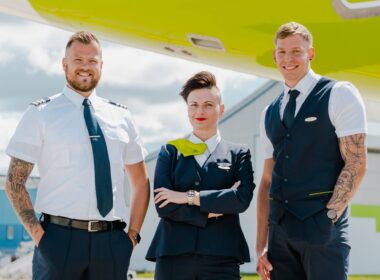 airbaltic_cabin_crew.jpg