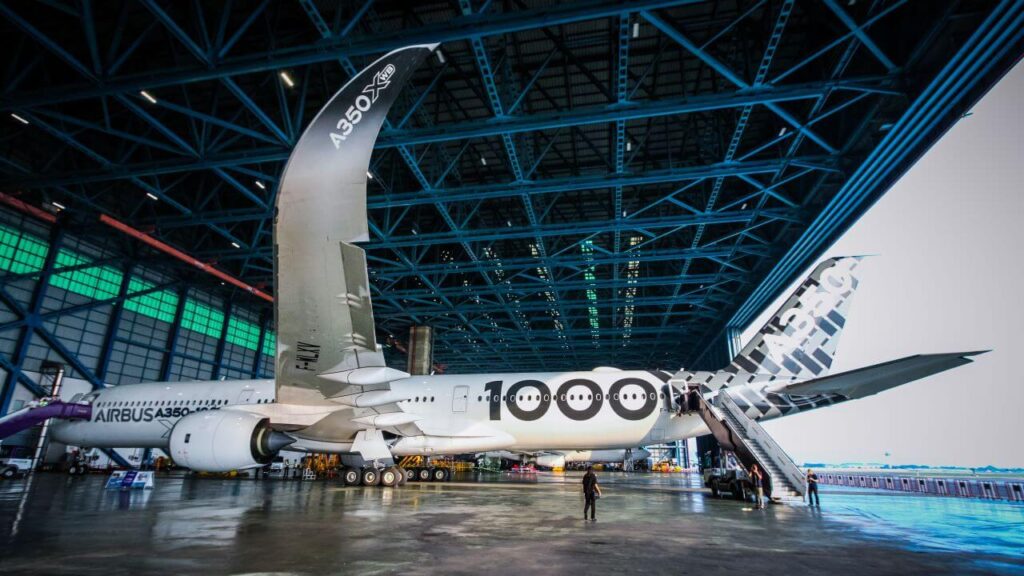 airbus a350 xwb 1jpg airbus_a350_xwb-1.jpg