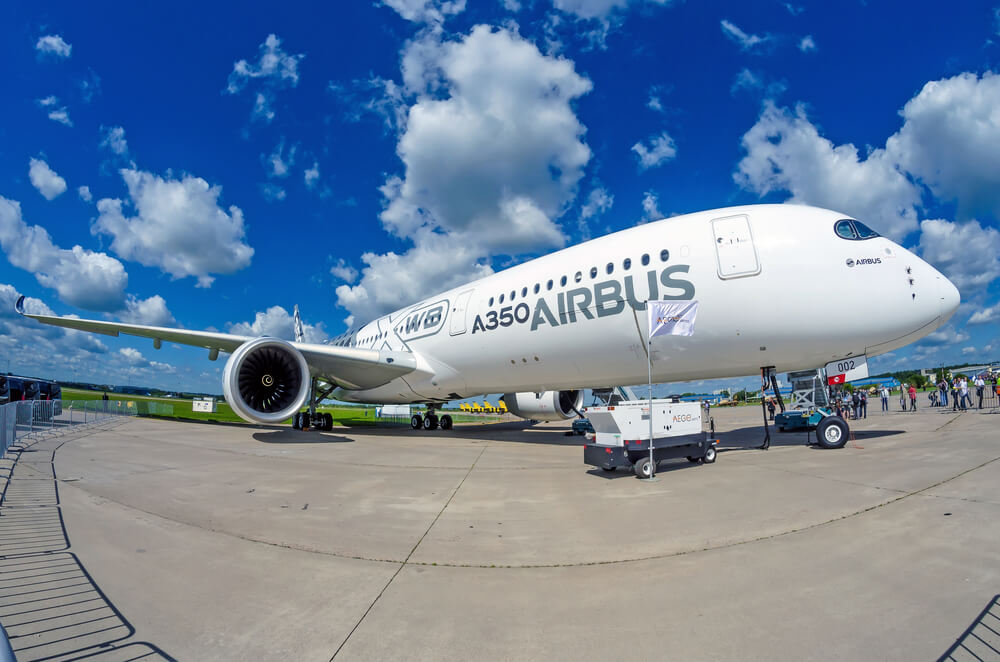 airbus_a350_xwb_at_maks_moscow_air_show_in_2017.jpg