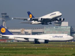 airbus_a380_and_boeing_747.jpg